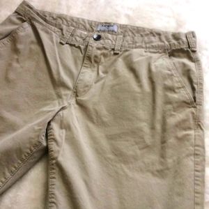 - Express Men's Finn Khaki Tan 34x32